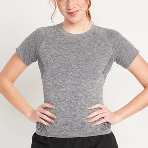 Fitted Seamless Performance T-Shirt for Women